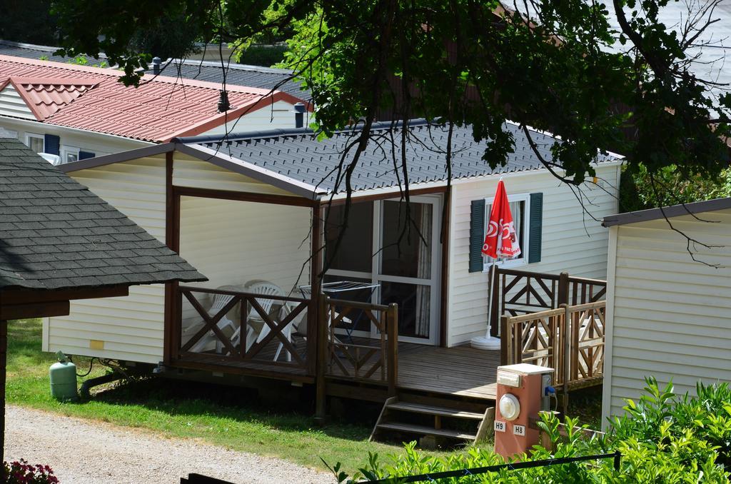 Camping Hotel Les Rives Du Loup Tourrettes-sur-Loup Bilik gambar