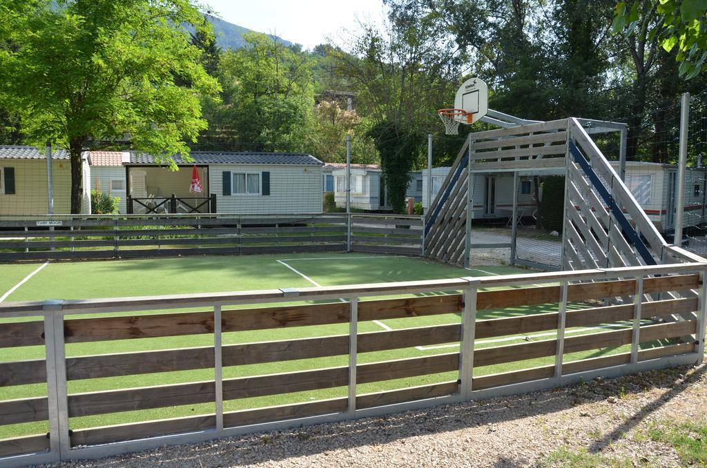 Camping Hotel Les Rives Du Loup Tourrettes-sur-Loup Luaran gambar