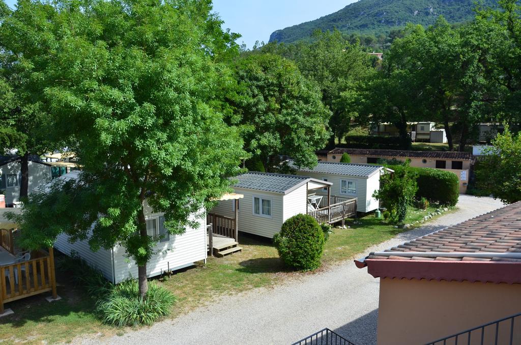Camping Hotel Les Rives Du Loup Tourrettes-sur-Loup Luaran gambar