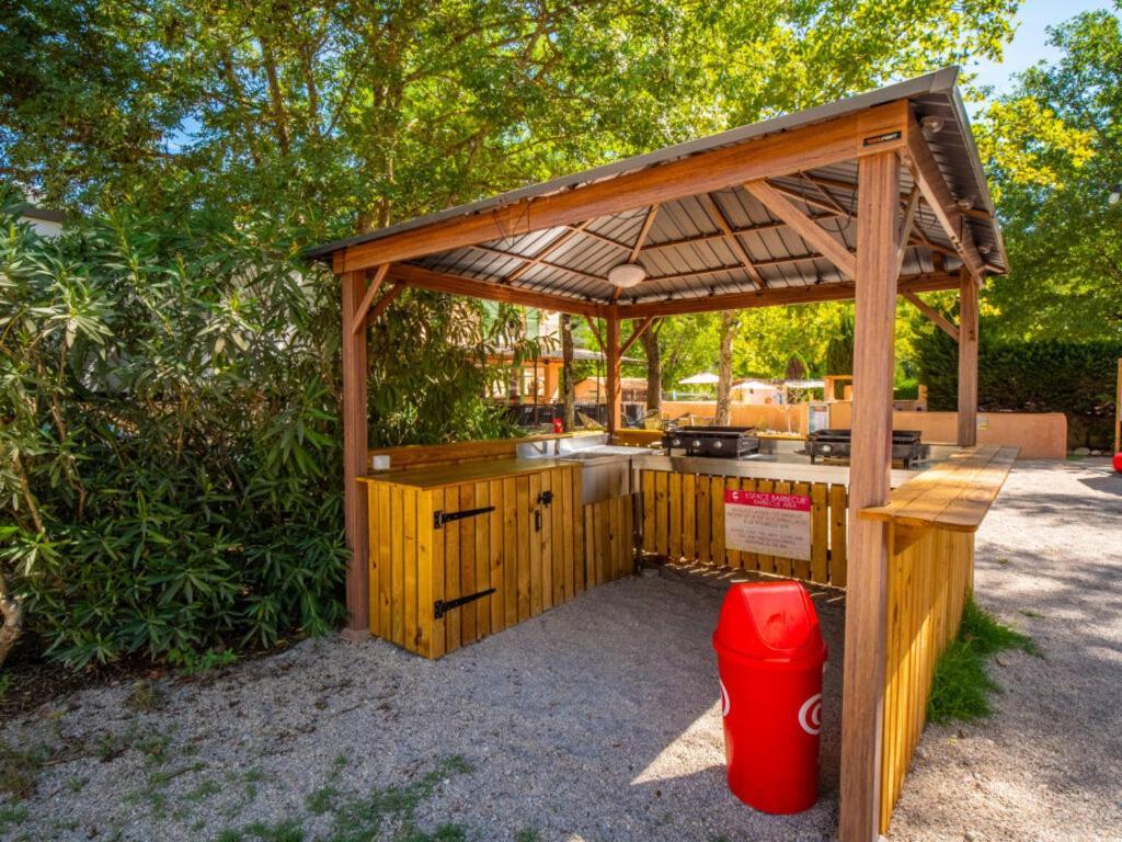 Camping Hotel Les Rives Du Loup Tourrettes-sur-Loup Luaran gambar