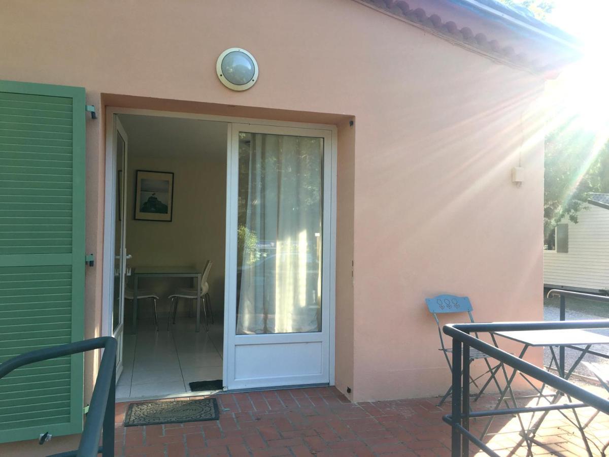 Camping Hotel Les Rives Du Loup Tourrettes-sur-Loup Luaran gambar
