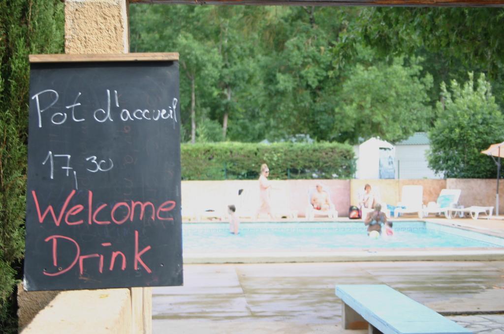 Camping Hotel Les Rives Du Loup Tourrettes-sur-Loup Luaran gambar