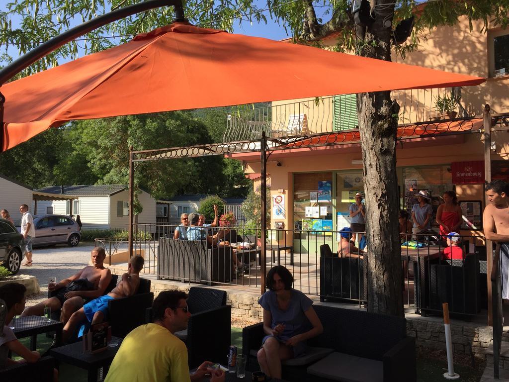 Camping Hotel Les Rives Du Loup Tourrettes-sur-Loup Luaran gambar